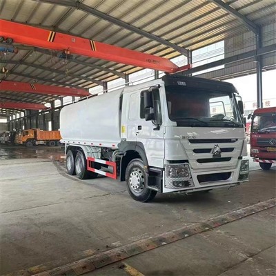 Penyimpanan Air dan Lori Tangki Pemercik